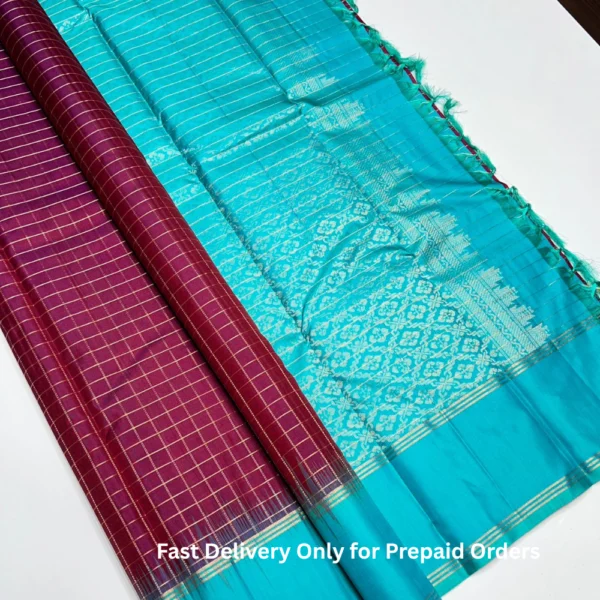 Pure Silk Saree in Checked Design in Purple Colour