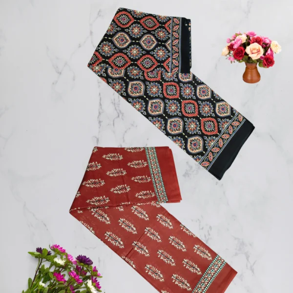 Red & Black Mul Cotton Saree in combo