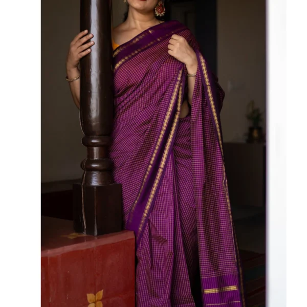Checked cotton sarees in Purple