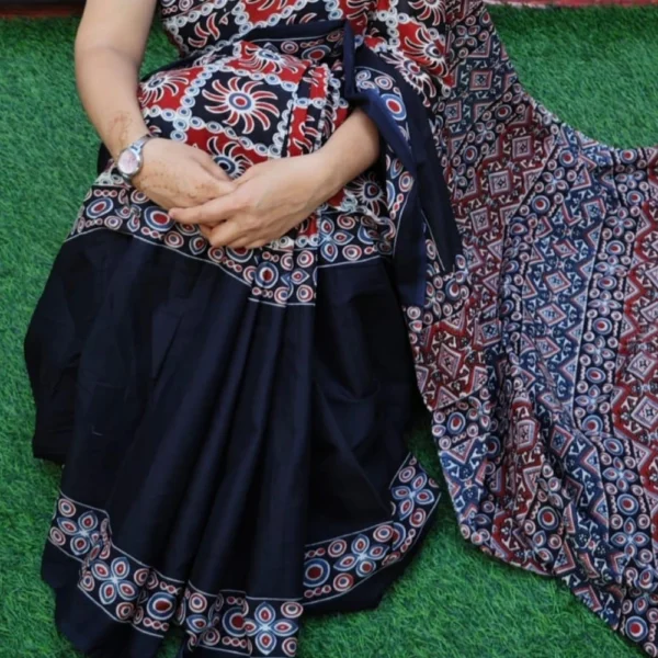 Mul Mul Cotton Saree in Black